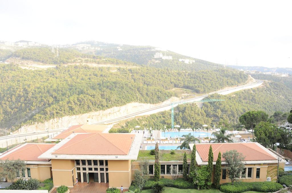 Country Lodge Hotel & Resort เบรุต ภายนอก รูปภาพ